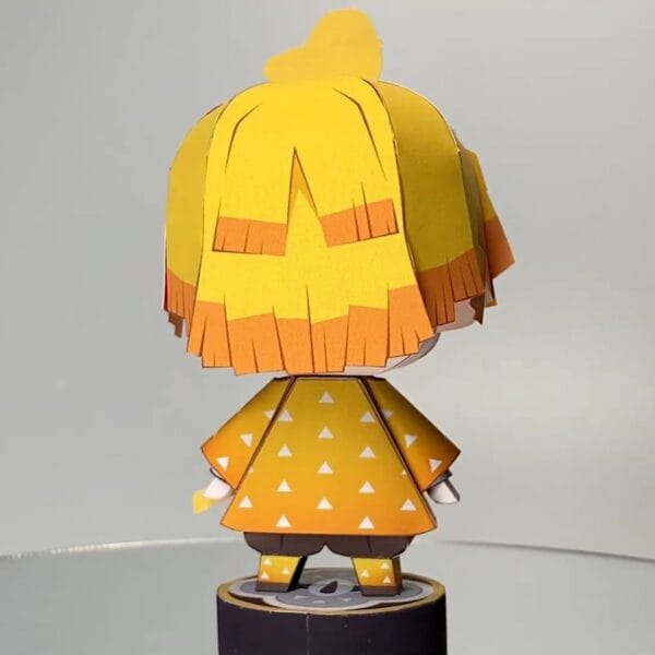 Zenitsu Agatsuma Zenitsu Agatsuma – Demon Slayer Papercraft Template (PDF Download)